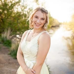 Meet your Posher, Mackenzie